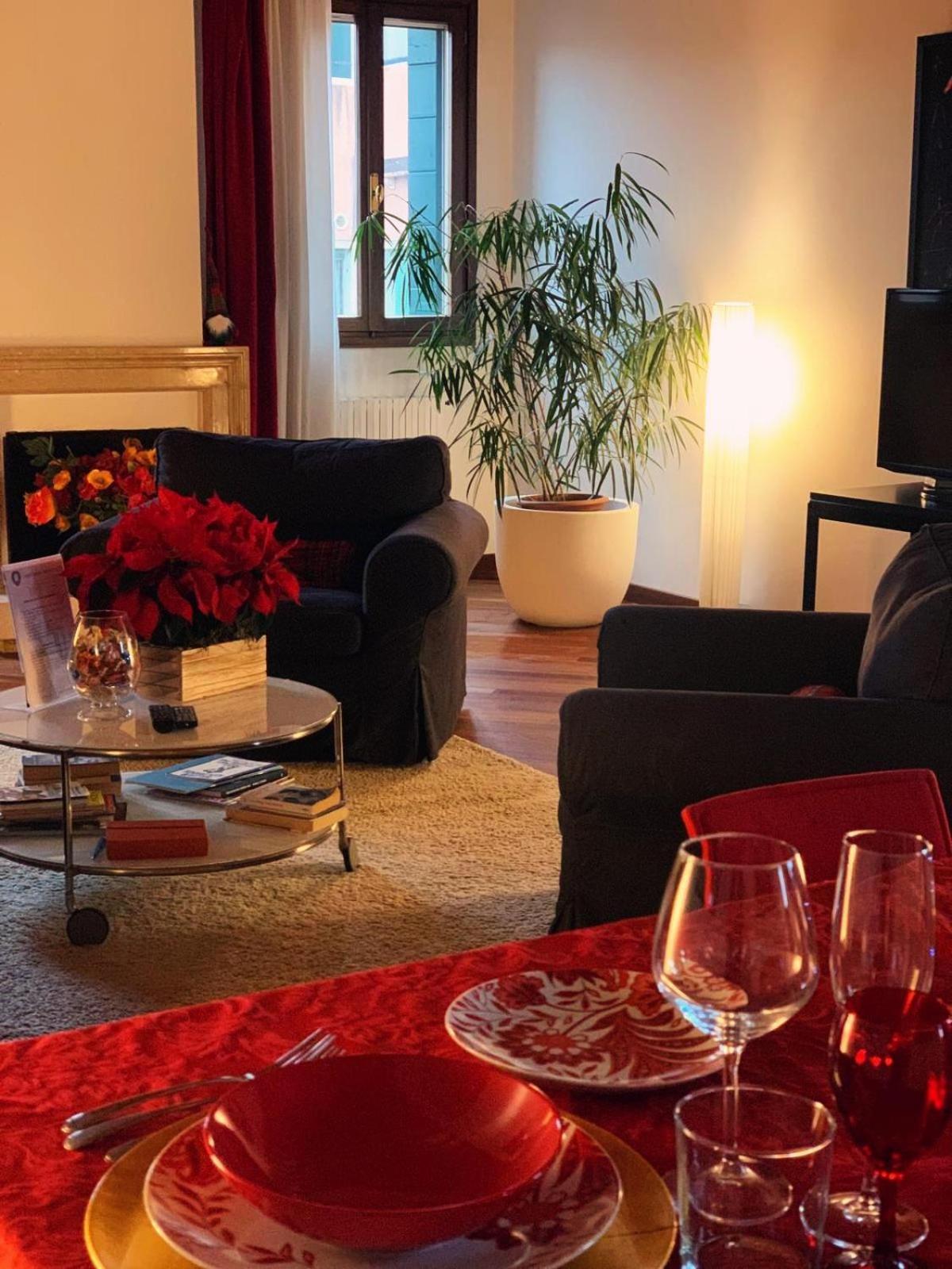 Elegant Terrace Apartment Near Piazza San Marco Last Floor No Lift 威尼斯 外观 照片