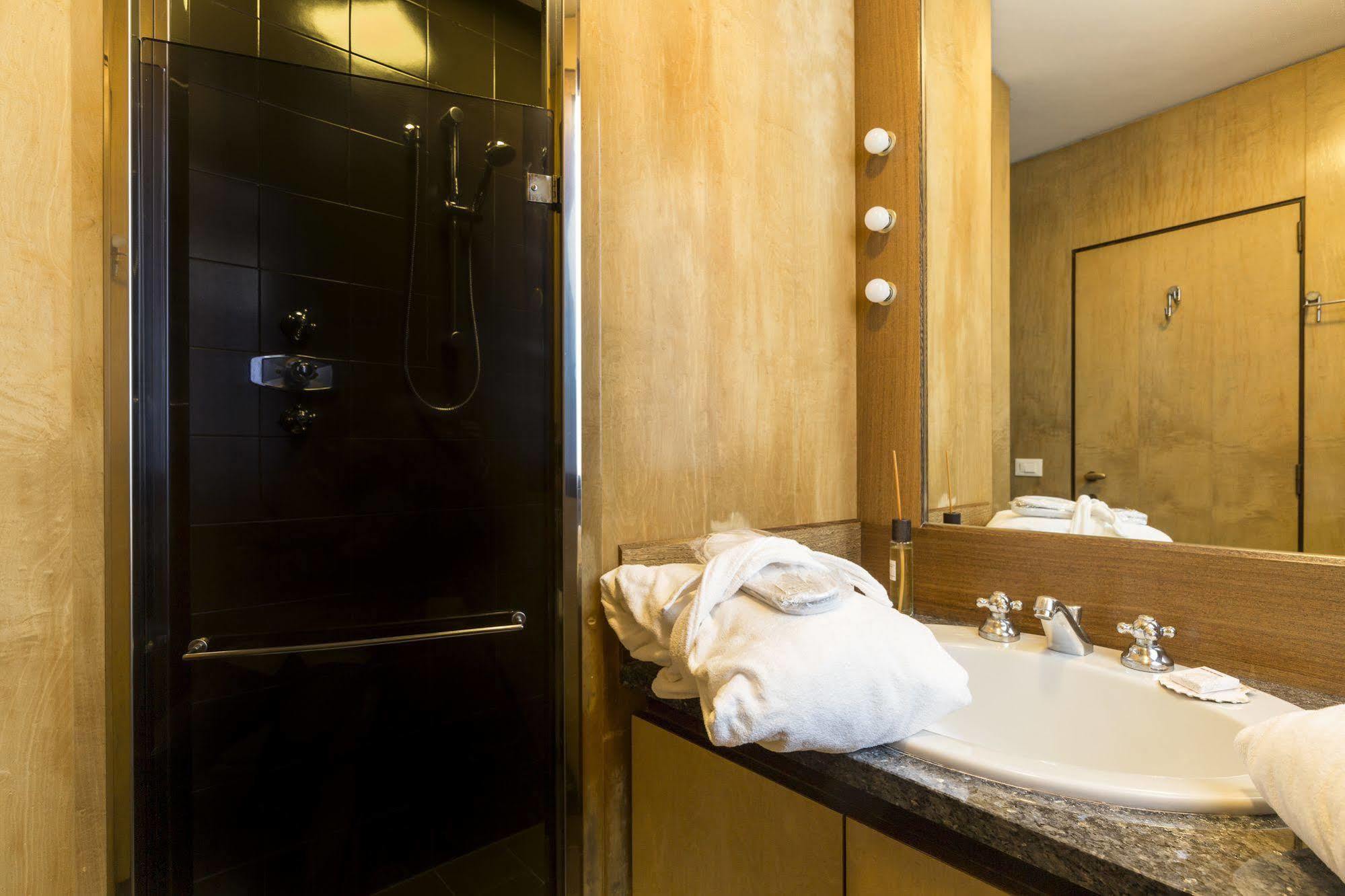 Elegant Terrace Apartment Near Piazza San Marco Last Floor No Lift 威尼斯 外观 照片