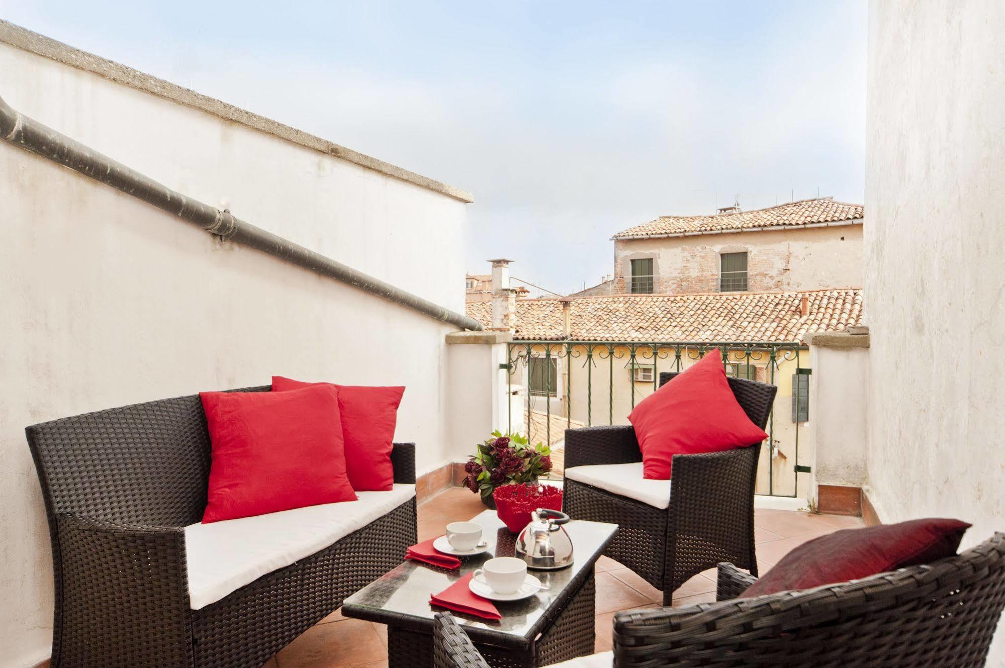 Elegant Terrace Apartment Near Piazza San Marco Last Floor No Lift 威尼斯 外观 照片