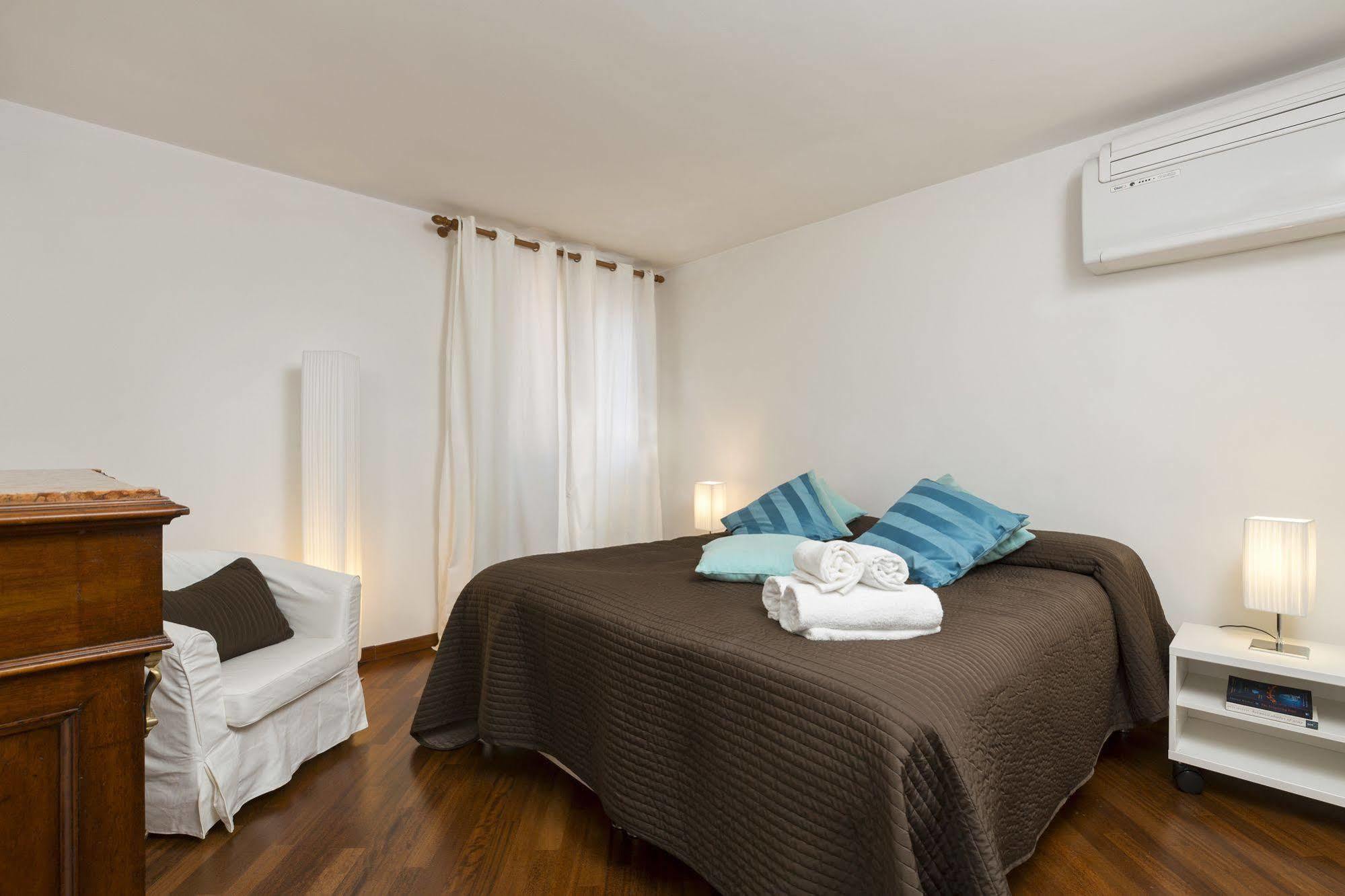 Elegant Terrace Apartment Near Piazza San Marco Last Floor No Lift 威尼斯 外观 照片